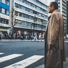 王明 - SaaS 科技公司市场总监头像